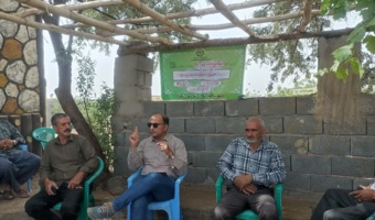 دوره آموزشی دو روزه مدیریت بهاره باغات پسته در روستای صدر آباد شهرستان اشکذر