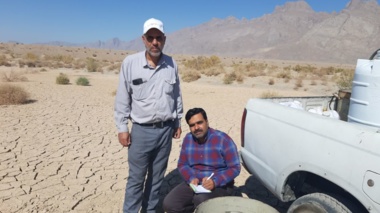 انجام آزمایش‌های صحرایی نفوذپذیری طرح ملی "بررسی اثر رسوبگذاری بر نفوذپذیری سطحی خاک در ایستگاه‌های منتخب پخش سیلاب بر آبخوان"